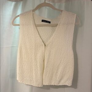 SHEIN Cream Textured V-Neck Sleeveless Tank